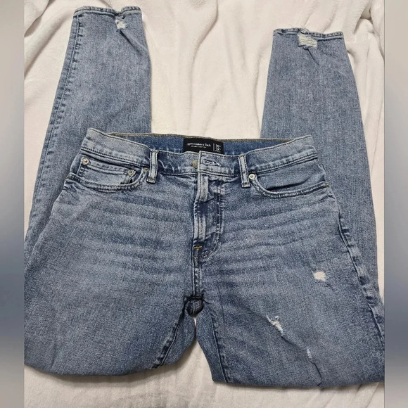 Abercrombie & Fitch Other - Abercrombie & Fitch Skinny Stretch Jeans, Light Destructed Wash, Sz 30/32, EUC!